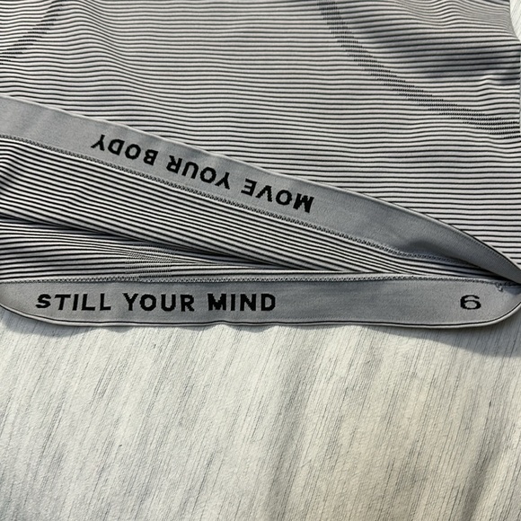 Lululemon Swiftly Top - Picture 5 of 5